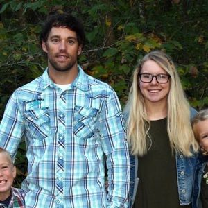 Meet your Posher, Joy